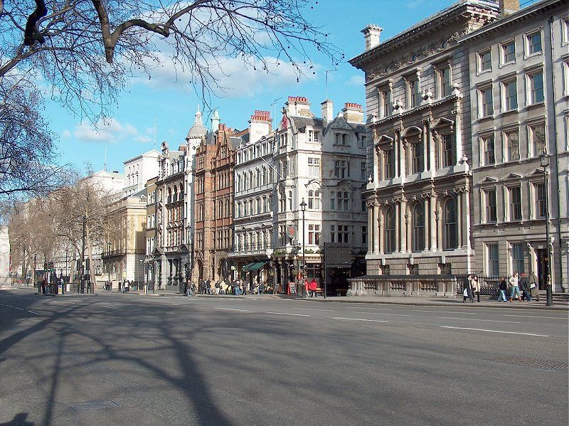 Whitehall. Достопримечательности Лондона Уайтхолл. Улица Whitehall Street. Whitehall Street London. Площадь Уайтхолл.